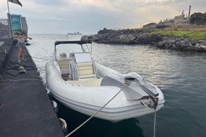 SACS S870 Bimotore 2x200hp Evinrude E-TEC- full