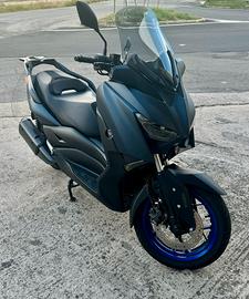 Yamaha Xmax 300