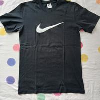 maglietta Nike nera