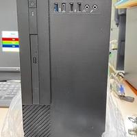 Case ASUS con alimentatore