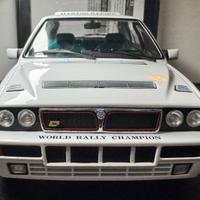 Lancia Delta Hf Evo Martini 1:18 Solido