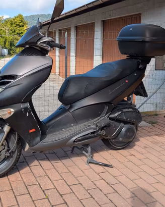 Aprilia Leonardo 250 st