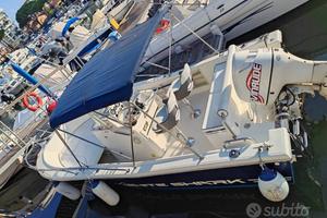 Kelt White Shark 205