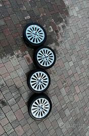 Cerchi in lega ford fiesta 2009