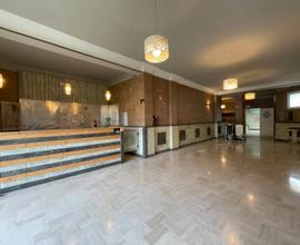 Locale commerciale in viale Marche - Lecce