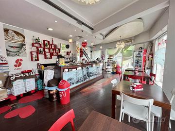 Rif.4050L| attivita'/lic.commerciale adria