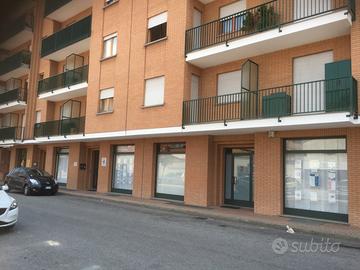 Locale commerciale negozio