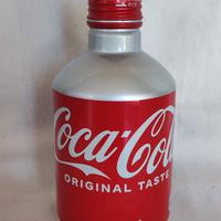 coca cola bottiglia alluminio Giappone 