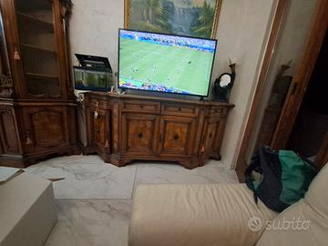 Credenza bassa in noce