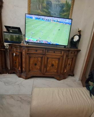 Credenza bassa in noce