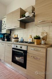 Cucina cm. 195 x 60 x 216