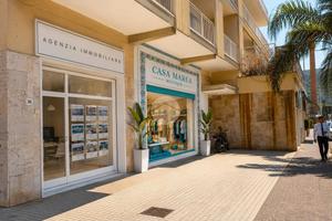 NEGOZIO A GAETA