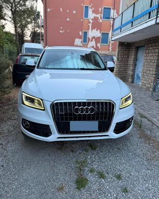 Audi q5 2014