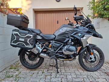 BMW r1250gs 