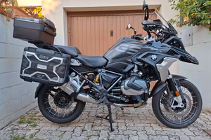 BMW r1250gs 