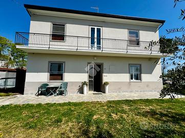 CASA INDIPENDENTE A SAN MAURO PASCOLI