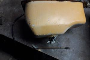 serbatoio vespa con sella singola 