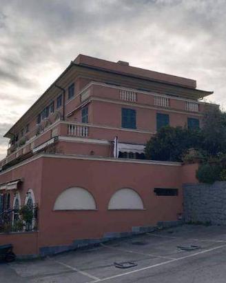 Immobile in asta di 91 m² con 3 locali a Chiavari