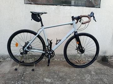 Gravel triban RC120