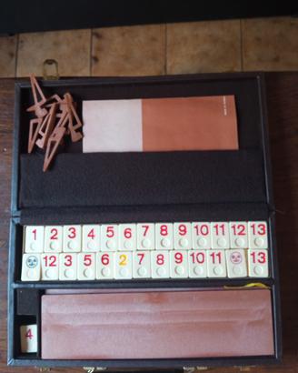 Vintage gioco da tavolo Rummikub i