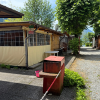 Casetta con rulotte fissa