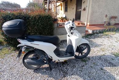 scooter Honda Vision 2021