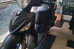 Suzuki Sixteen 150