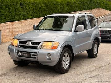MITSUBISHI Pajero 3.2 DI-D 16V 3p. Invite
