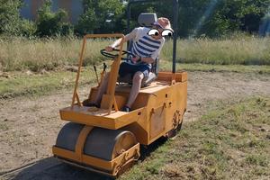 Rullo compattatore Ursus con vibrazione q.li 15