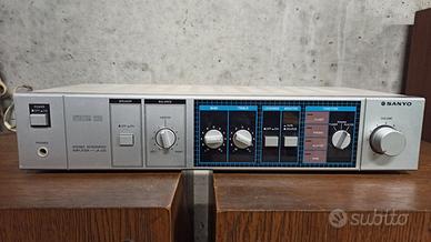 Sanyo JA-220 amplificatore, grundig V1700