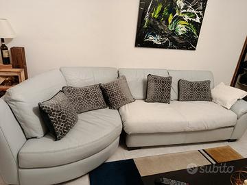 Divano letto Chateau d’Ax 3 posti in pelle – Buone