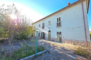 CASA INDIPENDENTE A AMOROSI