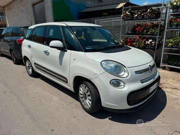 Fiat 500L living