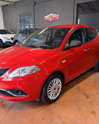 Lancia Ypsilon 0.9 TwinAir 85 CV 5 porte S&S DFN G