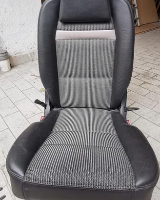 Sedile seconda fila centrale Peugeot 307 sw
