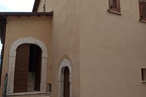 Casa semi-indipendente Barete (AQ)