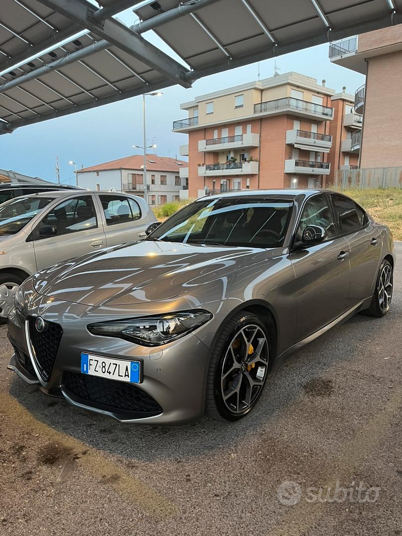 Alfa Romeo Giulia 2019 photo 2