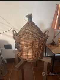 Antiche damigiane con aceto artigianale anni 70