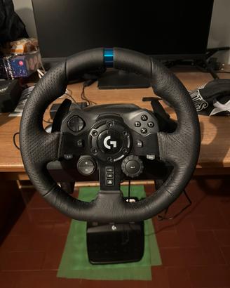 Logitech G923 volante con trueforce