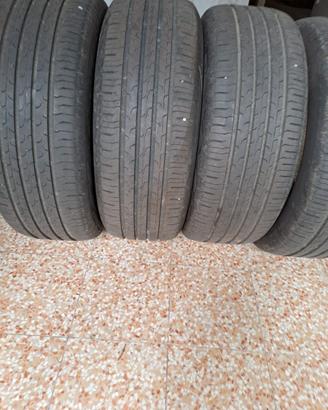 4 gomme Continental 215/55 R17 98 V XL