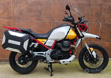 V85TT Moto Guzzi Evocative Graphic