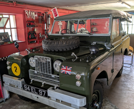 Land Rover Series IIa