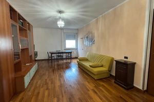 Appartamento ristrutturato con ascensore e garage