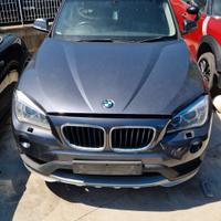 BMW X1 e84 2.0D S- Drive per ricambi (2a)