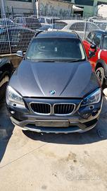 BMW X1 e84 2.0D S- Drive per ricambi (2a)