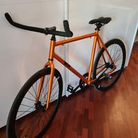 Bicicletta corsa scatto fisso - Fixed BRN
