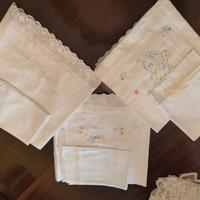lenzuoli per culletta ricamati completi