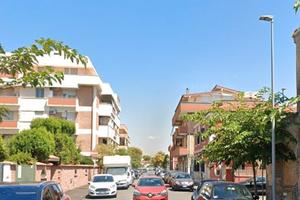 Fiumicino accogliente bilocale arredato
