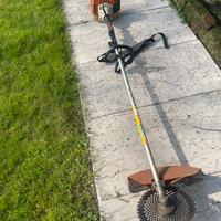 Decespugliarore stihil