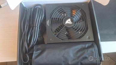 Alimentatore Sharkoon 550W 